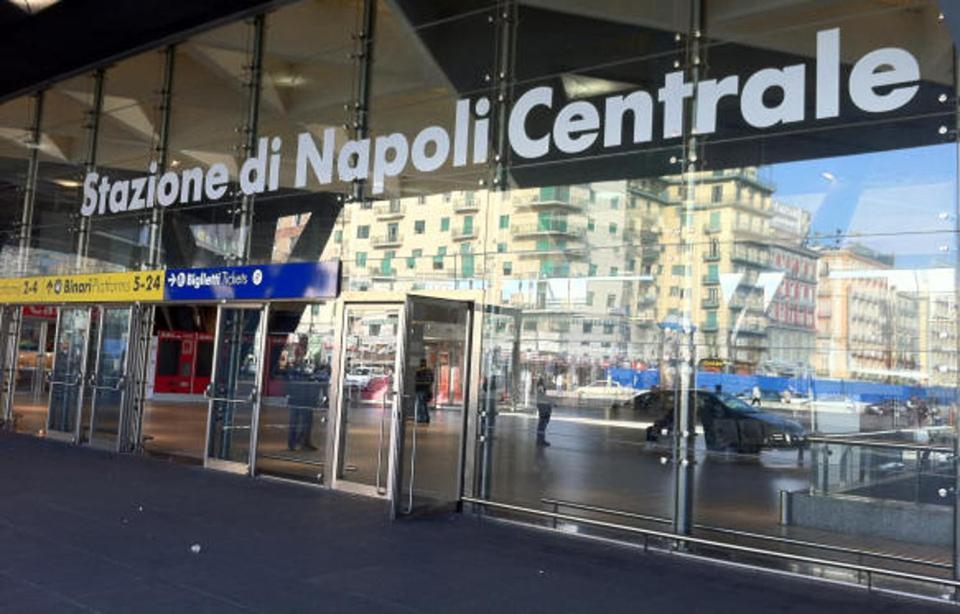 Skycity B&B Napoli Bagian luar foto