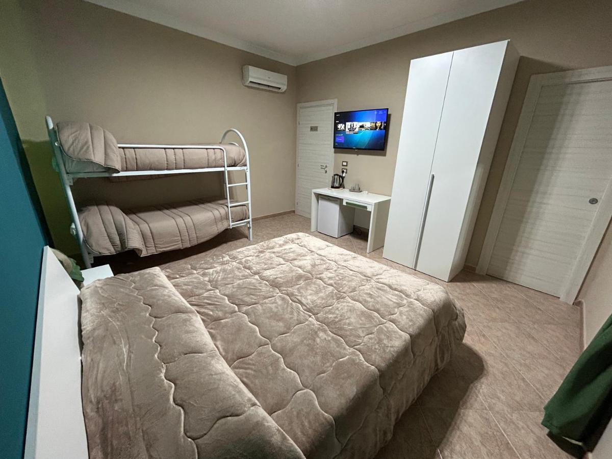 Skycity B&B Napoli Bagian luar foto