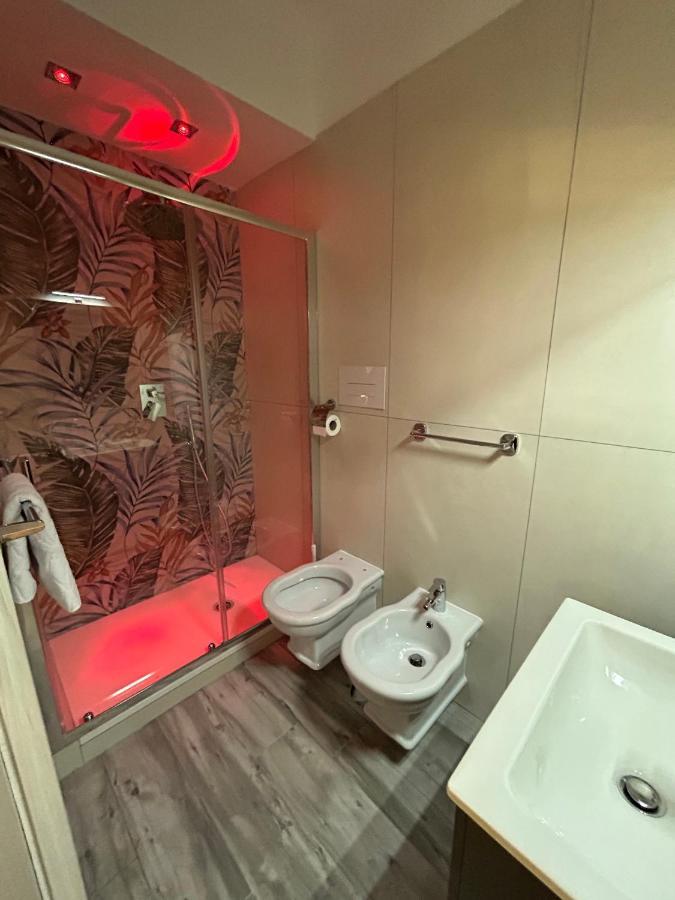 Skycity B&B Napoli Bagian luar foto